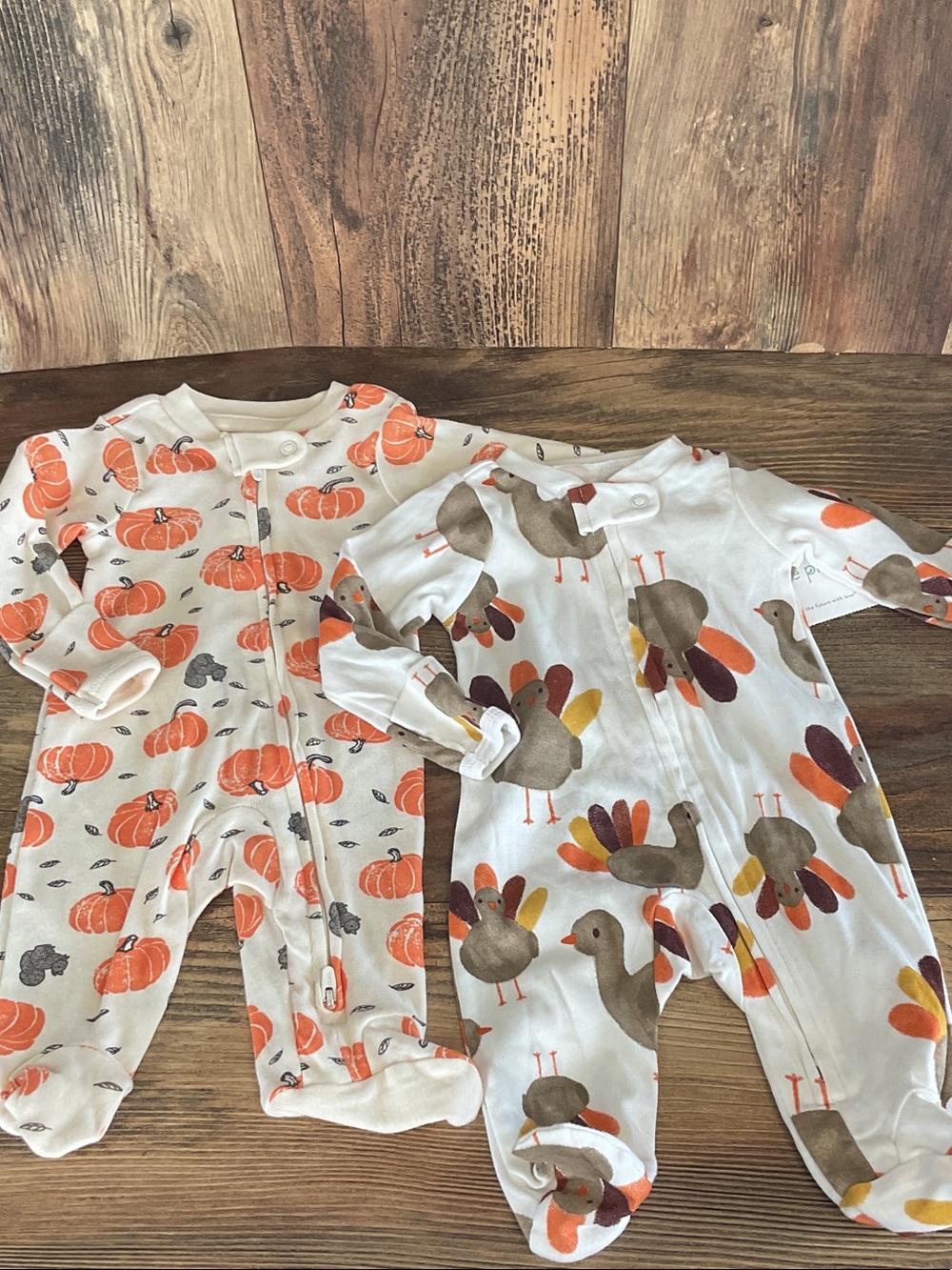 Carter's 2PC Bundle Pumpkin & Turkey Print One-Piece Pajamas NB C377